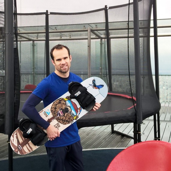 Freestyle board with fixings