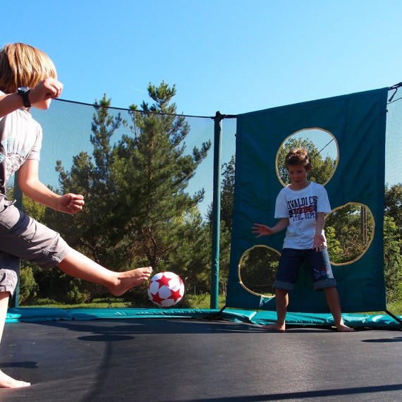 Trampo-football 250 for leisure trampolines