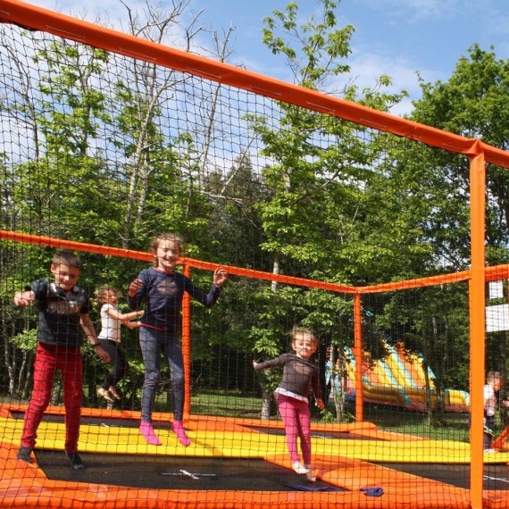 Aero 265 squares battery of trampolines