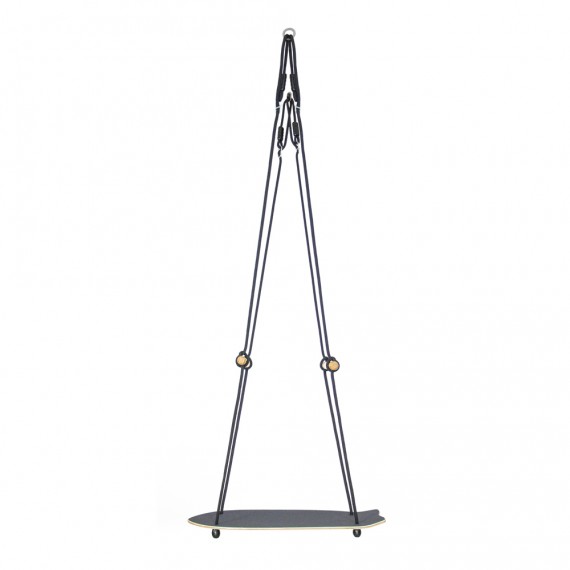 Swing skate for Ninja slackline