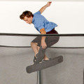 Skis freestyle pour trampoline Skis freestyle pour trampoline