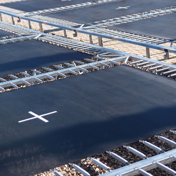 Aero 265 squares battery of trampolines