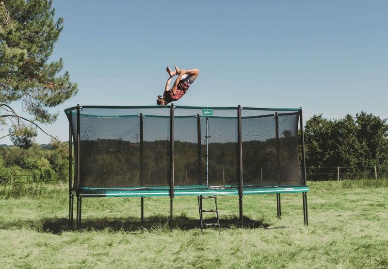 choisir taille trampoline hauteur de saut