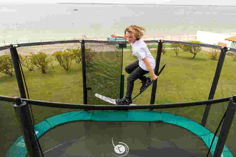 S'amuser en toute confiance sur un trampoline de qualité