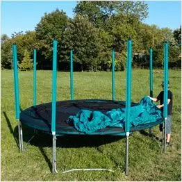 Installation de la bâche avec le filet