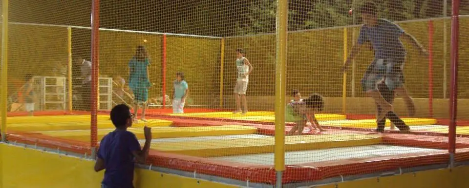 battery Aero trampoline