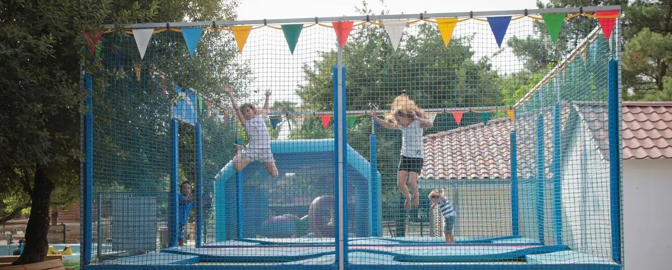 battery Aero trampoline