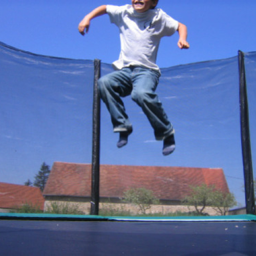 Le trampoline : un jeu qui plaît !